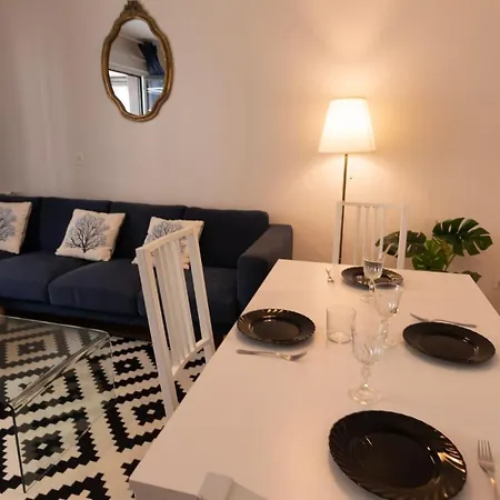 Telmo's Con Parking -sirimiri Apartments- Zumaia