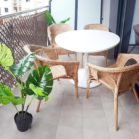 Telmo's Con Parking -sirimiri Apartments- דירה