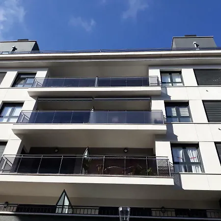 Telmo's Con Parking -sirimiri Apartments- Apartment *